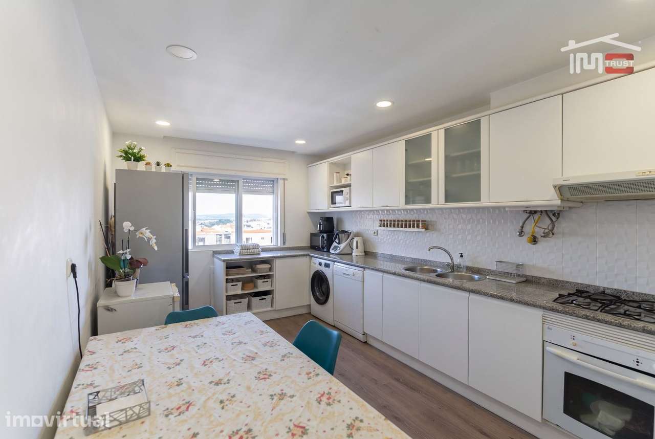 Apartamento T3 para Venda- Rio De Mouro - Grande imagem: 4/15