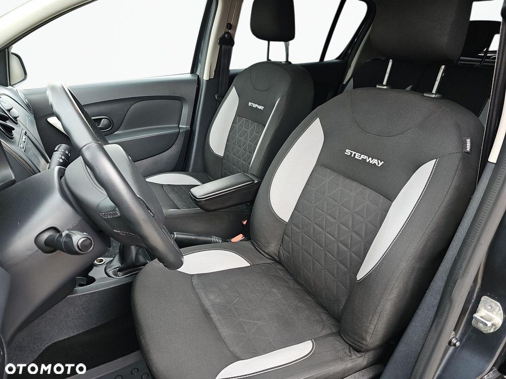 Dacia Sandero Stepway - 13