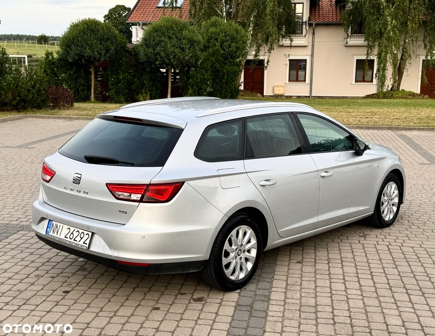 Seat Leon 1.6 TDI Style S&S DSG - 4