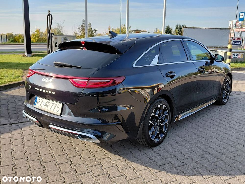 Kia Proceed 2023 photo 5