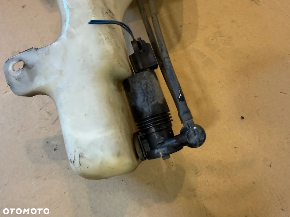 Zbiornik zbiorniczek spryskiwaczy Ford B-Max 8A6117B613AF OE - 3