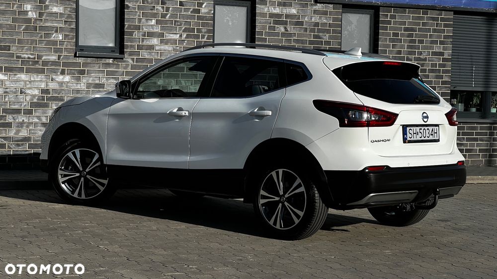 Nissan Qashqai 1.6 DIG-T N-Connecta - 14