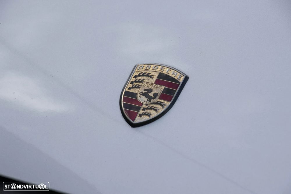 Porsche 911 Série G - 18