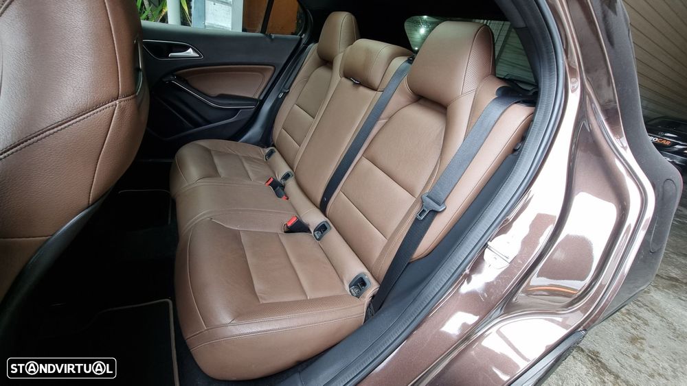 Mercedes-Benz GLA 200 CDi Aut. - 5