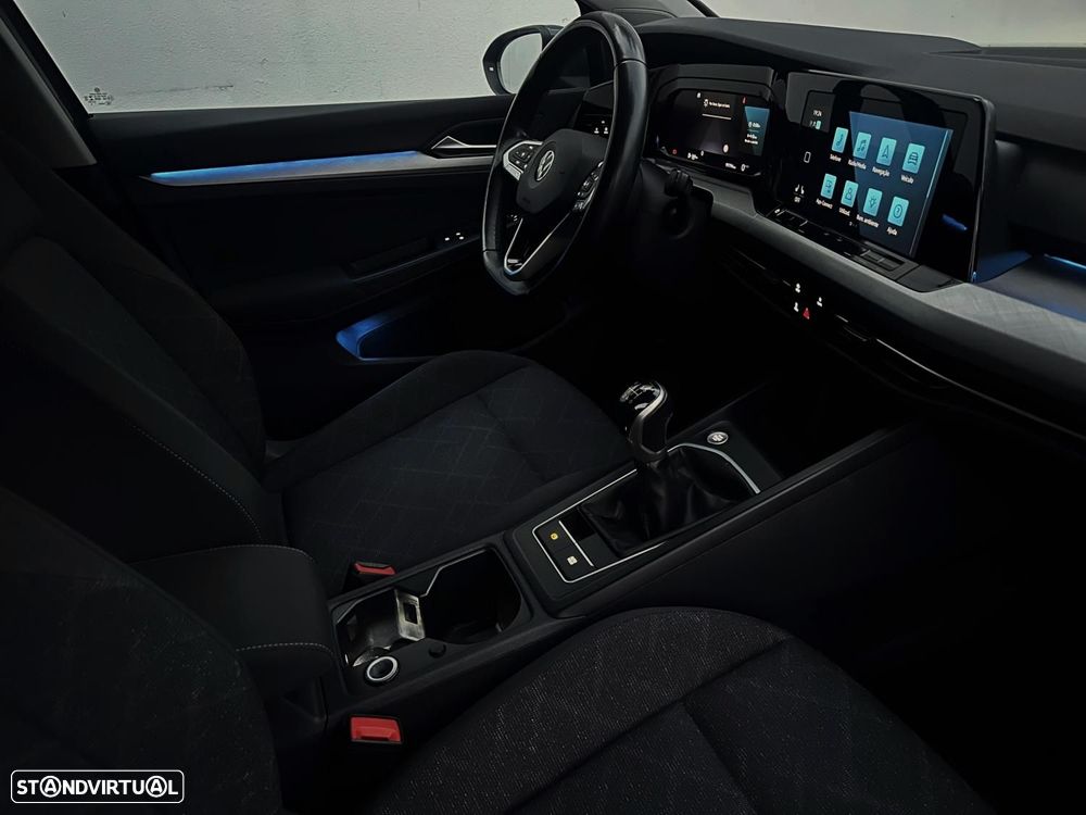 VW Golf Variant 2.0 TDi Conceptline - 13