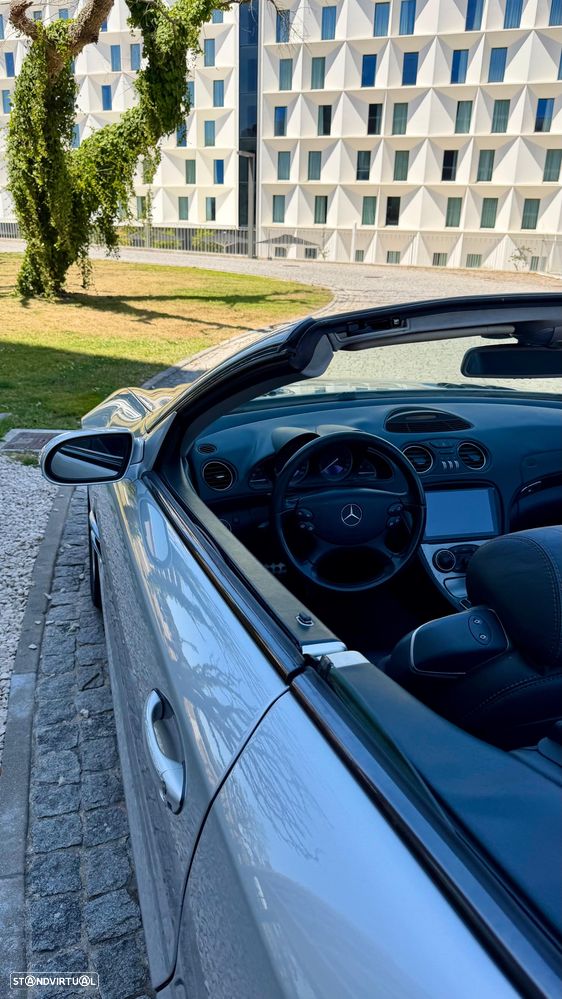 Mercedes-Benz SL 350 Auto - 27