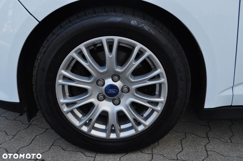 Ford Grand C-MAX 2.0 TDCi Titanium - 36