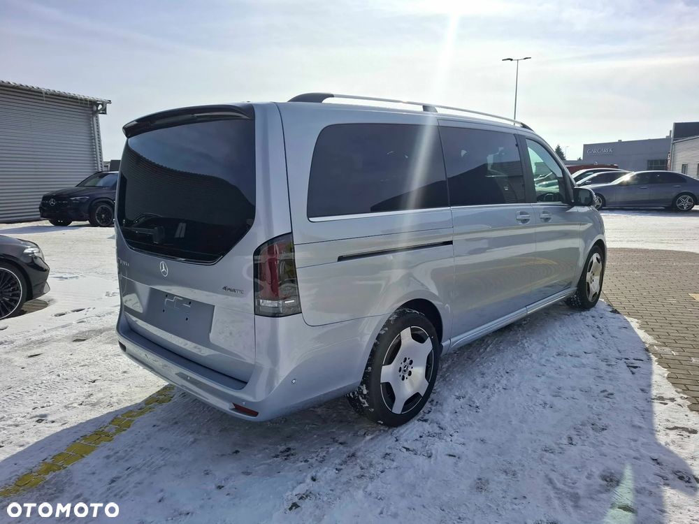 Mercedes-Benz Klasa V 300d - 4