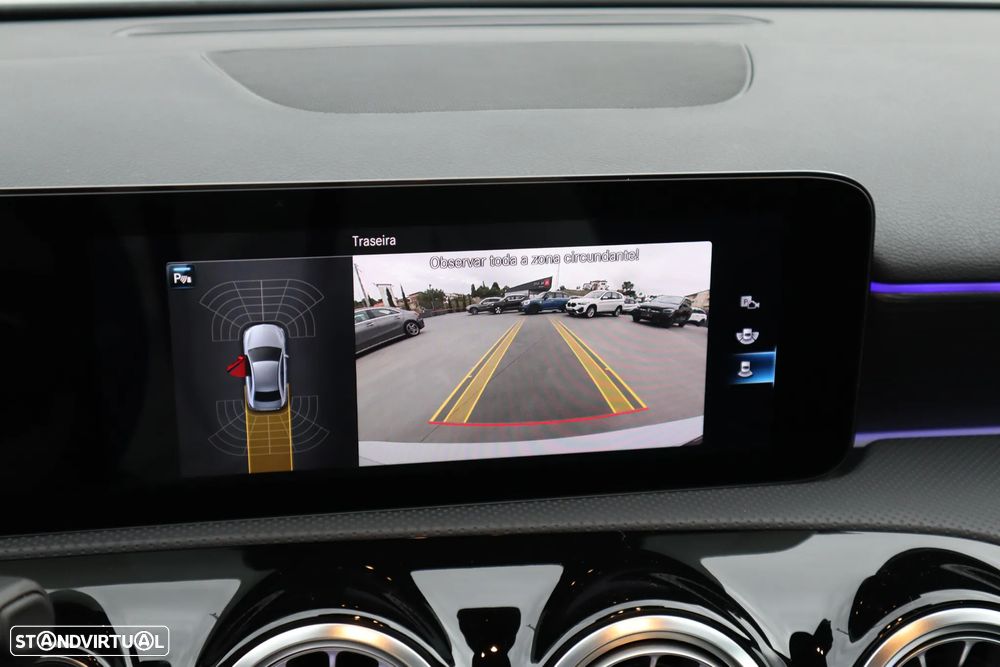 Mercedes-Benz A 250 Limousine e 8G-DCT AMG Line - 20