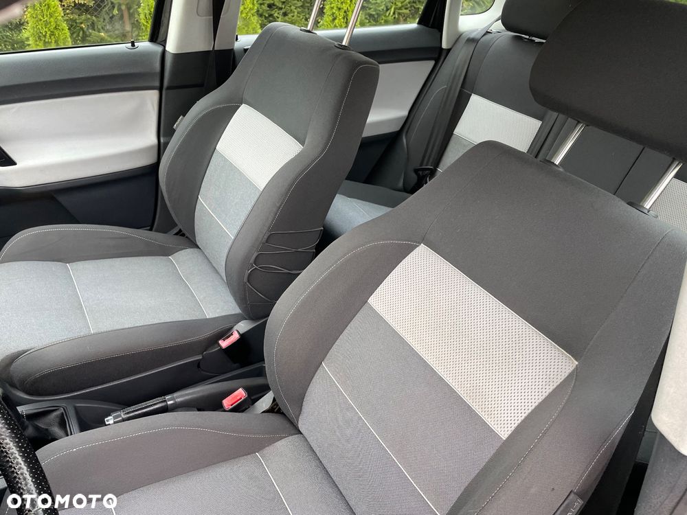 Volkswagen Polo Cross - 9