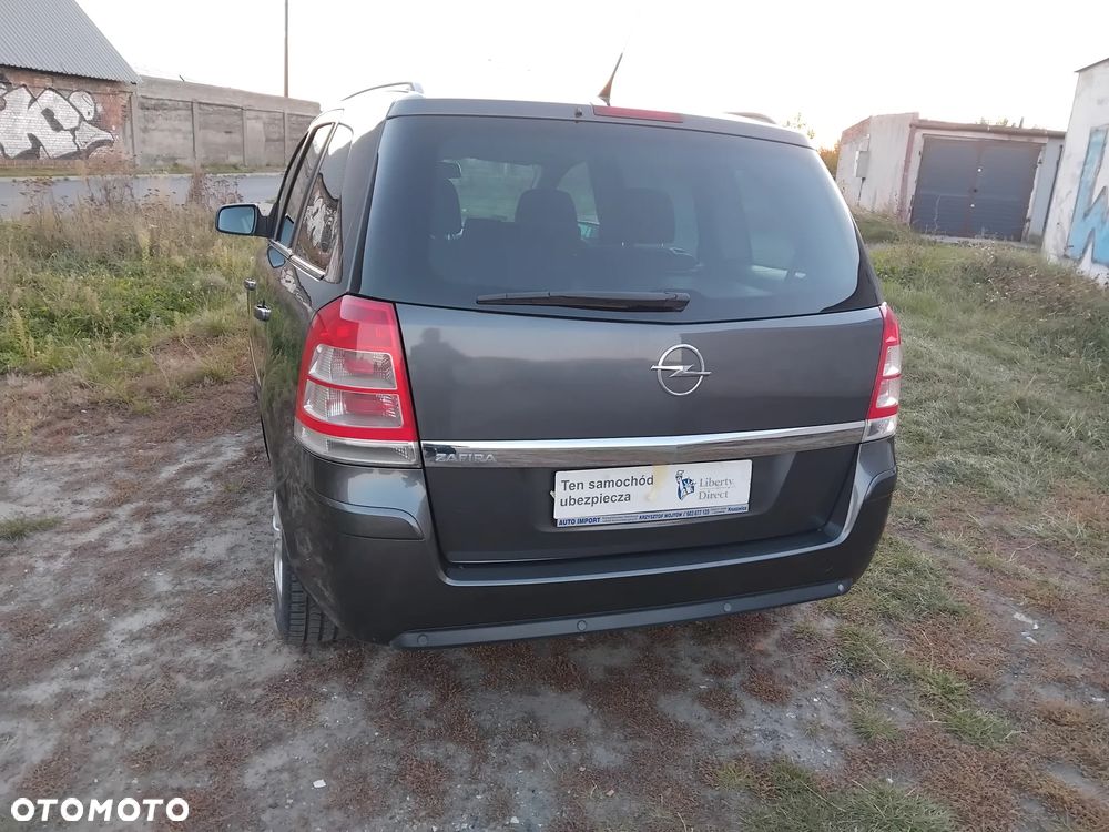 Opel Zafira - 19