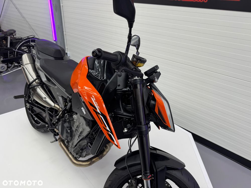 KTM Duke - 5
