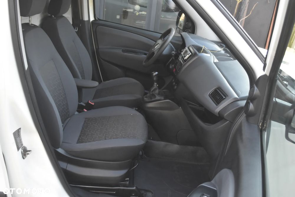 Fiat Doblo - 9