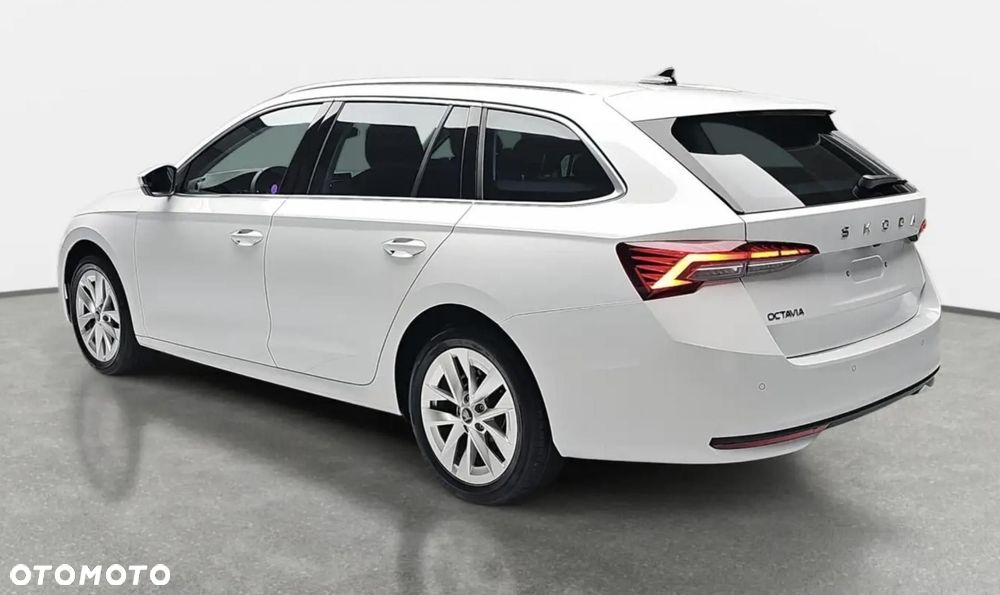 Skoda Octavia 1.5 TSI mHEV Selection DSG - 5