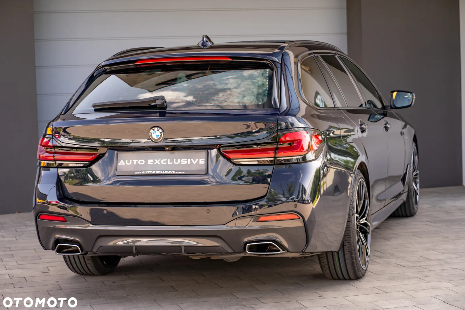 BMW Seria 5 530d xDrive Touring M Sport Edition - 25