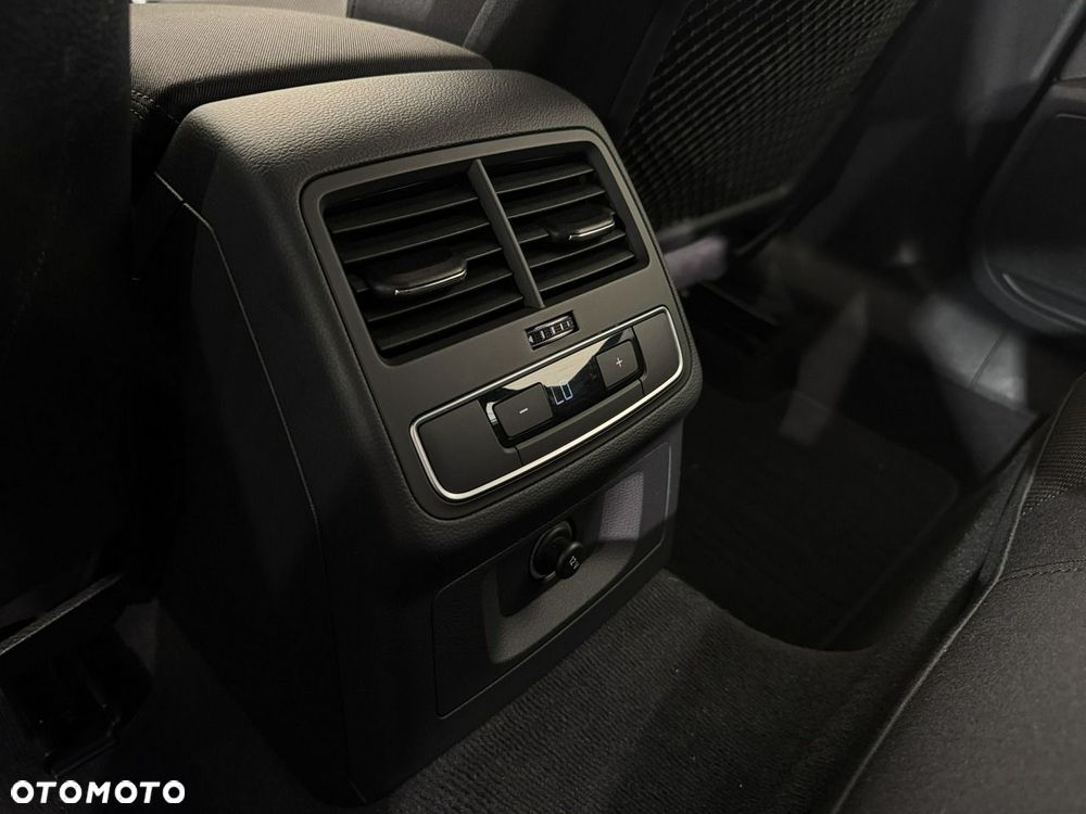 Audi A4 Avant - 25