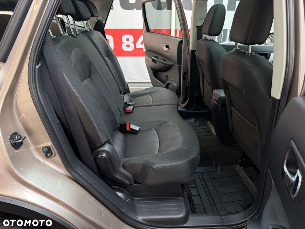 Nissan Qashqai+2 - 37