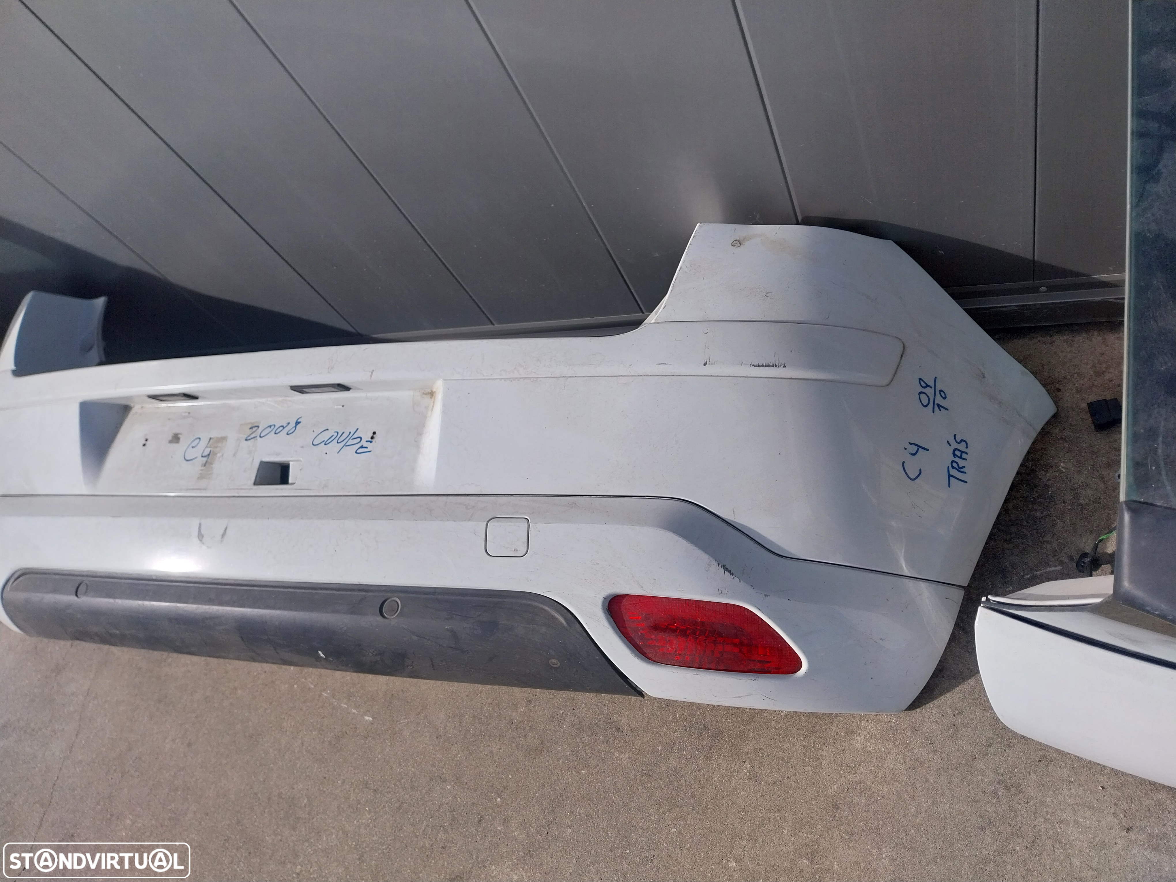 Tampa mala e para choques tras Citroën C4 coupe ano 2009 - 8