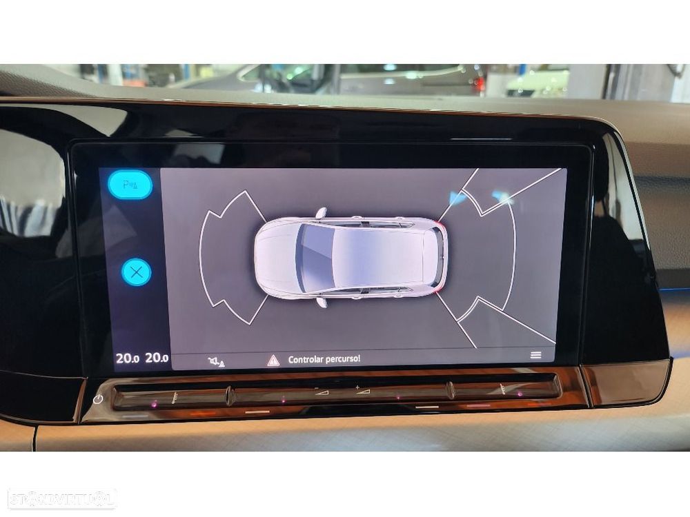 VW Golf 1.0 TSI Life - 14