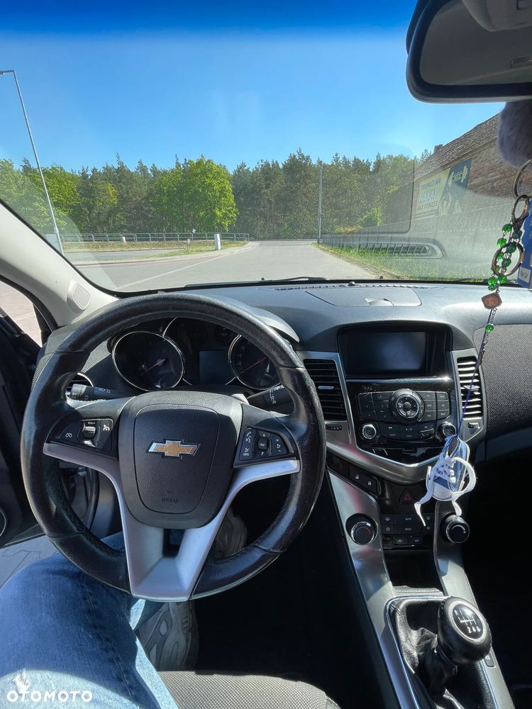 Chevrolet Cruze 1.7 D LT+ Premium - 13