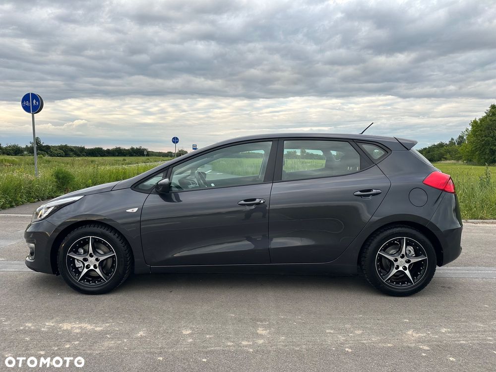 Kia Ceed 1.4 M - 21