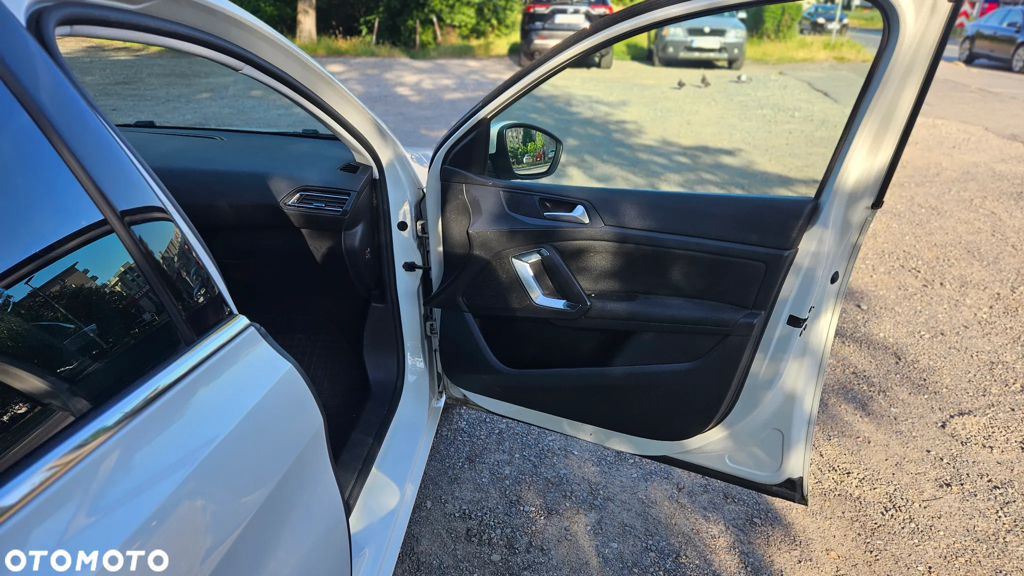 Peugeot 308 - 33
