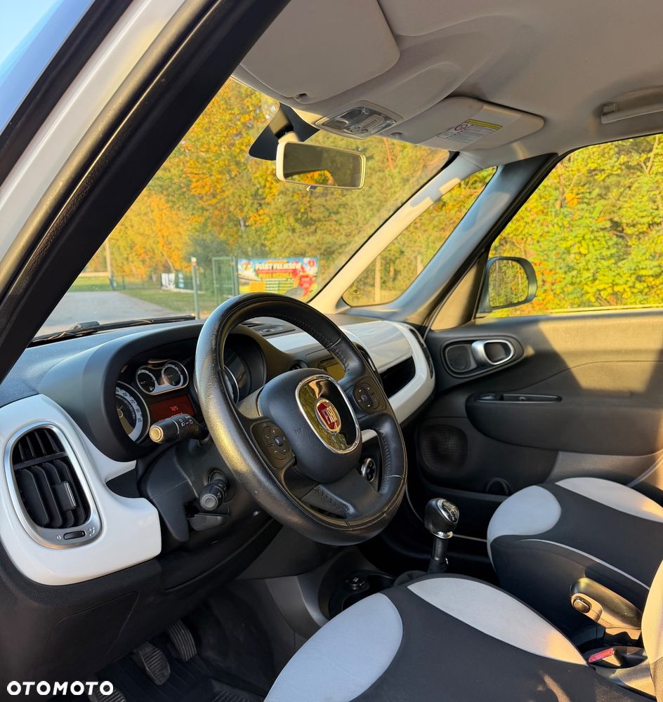 Fiat 500L 2013 photo 5