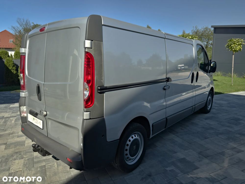 Opel Vivaro - 12