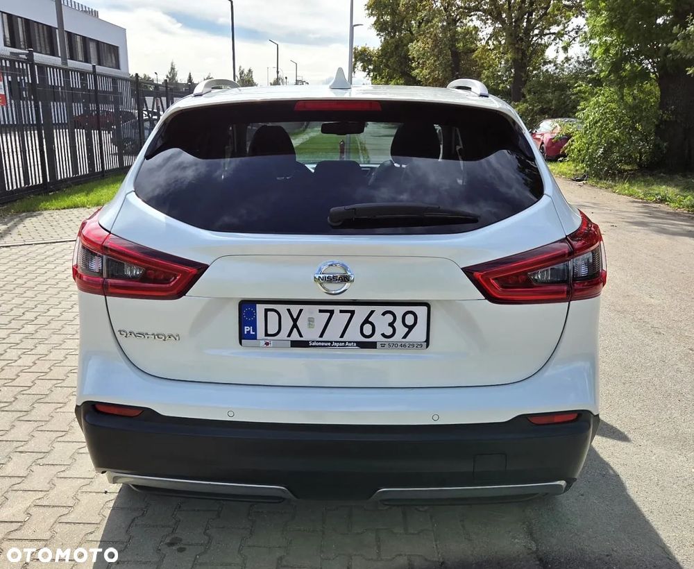 Nissan Qashqai 1.6 DIG-T Tekna - 10