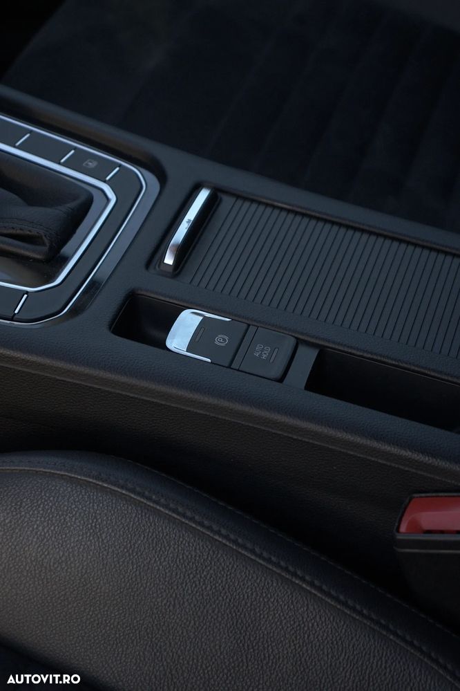 Volkswagen Passat ver-1-6-tdi-comfortline - 27