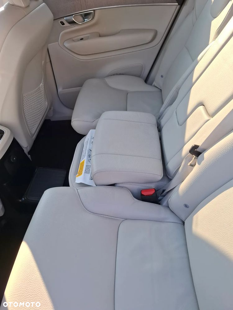 Volvo XC 90 T8 AWD Plug-In Hybrid Plus Bright 7os - 21