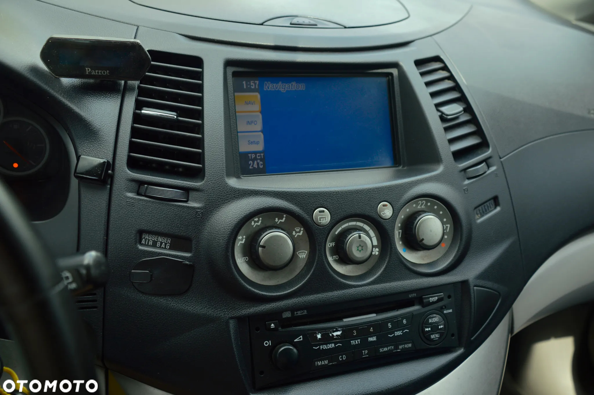 Mitsubishi Grandis 2.4 Automatik Motion - 24