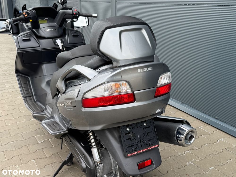 Suzuki Burgman - 17