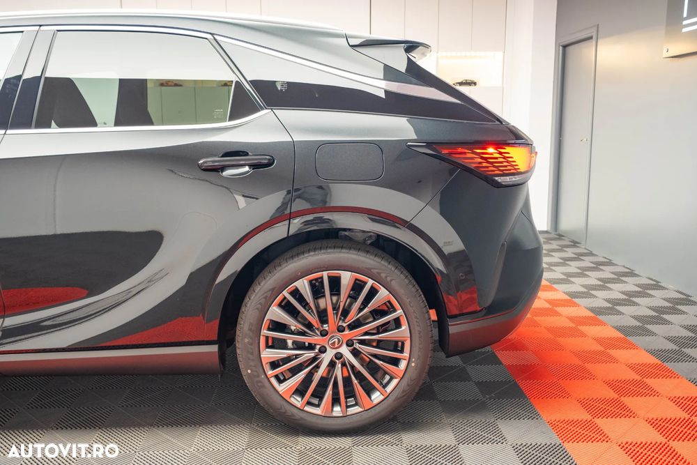 Lexus Seria RX 450h+ E-Four PHEV Luxury Mark Levinson - 27