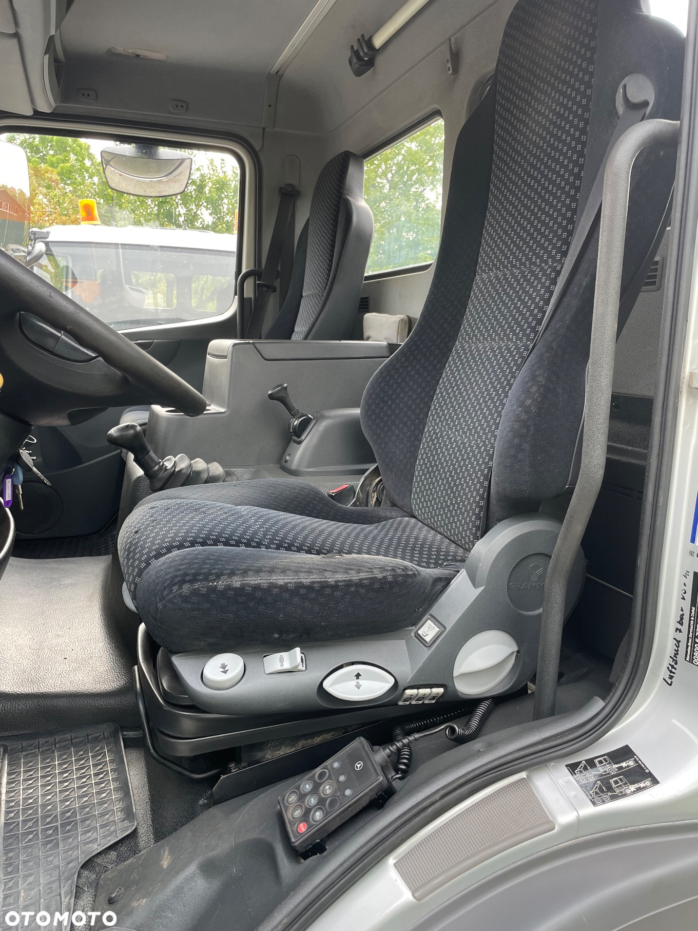 Mercedes-Benz ATEGO - 15