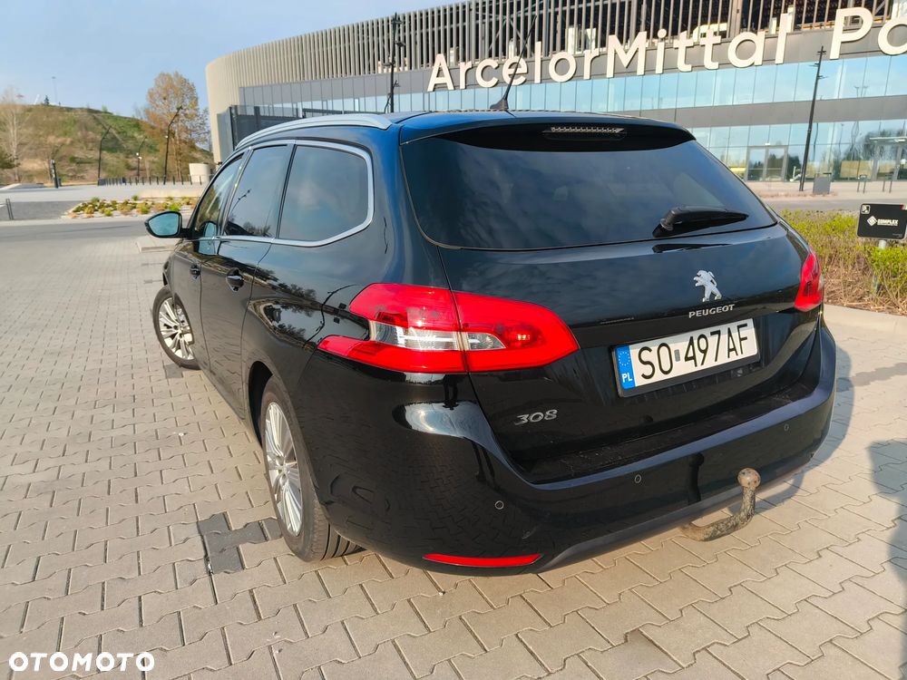 Peugeot 308 BlueHDi FAP 130 EAT8 Stop & Start Allure - 5