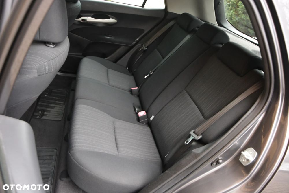 Toyota Auris 1.4 VVT-i - 26