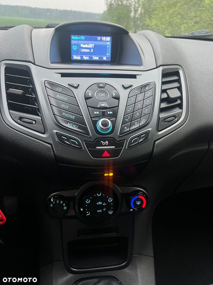 Ford Fiesta 1.0 Celebration - 7