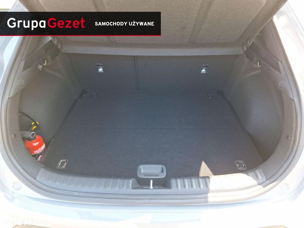Kia XCeed 1.6 T-GDI Tribute DCT - 17