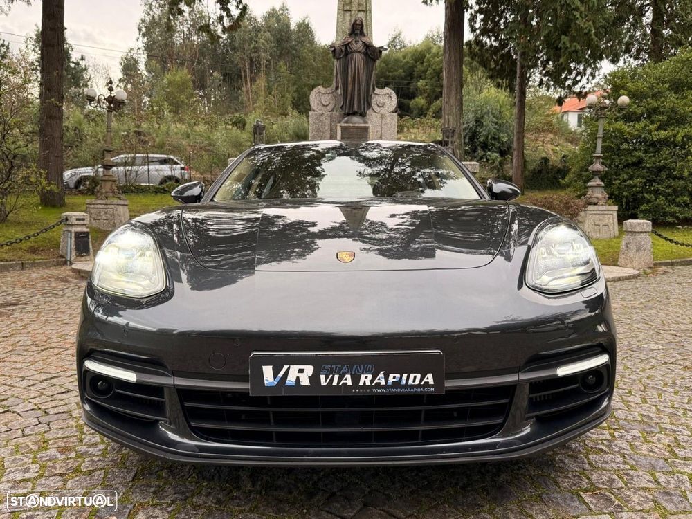 Porsche Panamera 4 S - 25