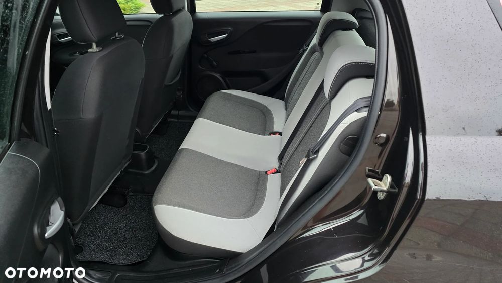 Fiat Punto Evo - 23