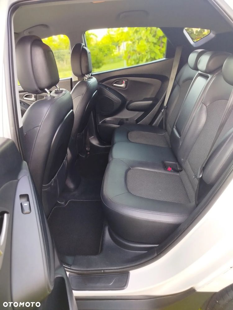 Hyundai ix35 1.7 CRDi Comfort 2WD - 11