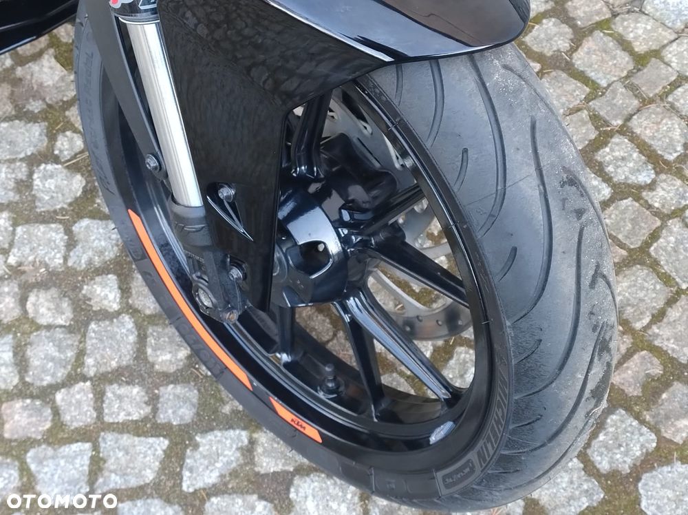 KTM Duke - 16