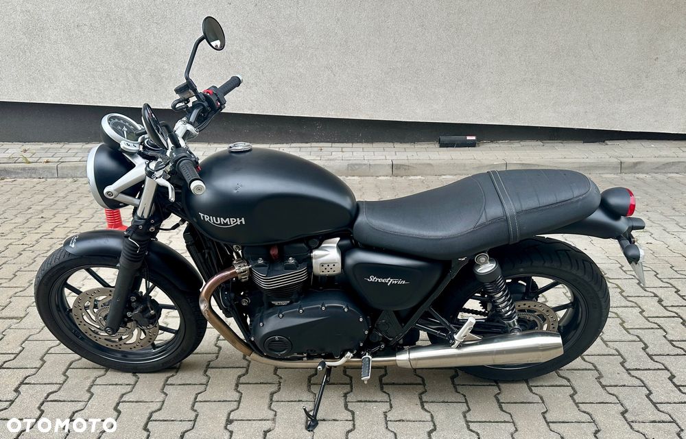 Triumph Street Twin - 2