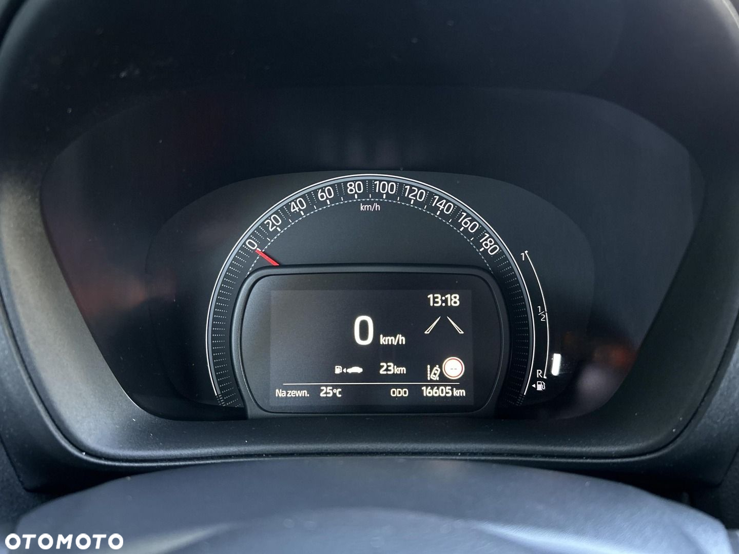 Toyota Aygo X - 16