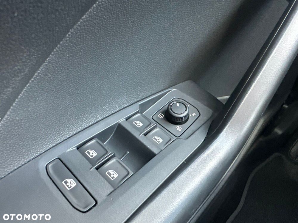 Volkswagen T-Cross 1.0 TSI Life Plus DSG - 22