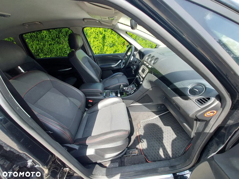 Ford S-Max 2.2 TDCi Titanium - 14