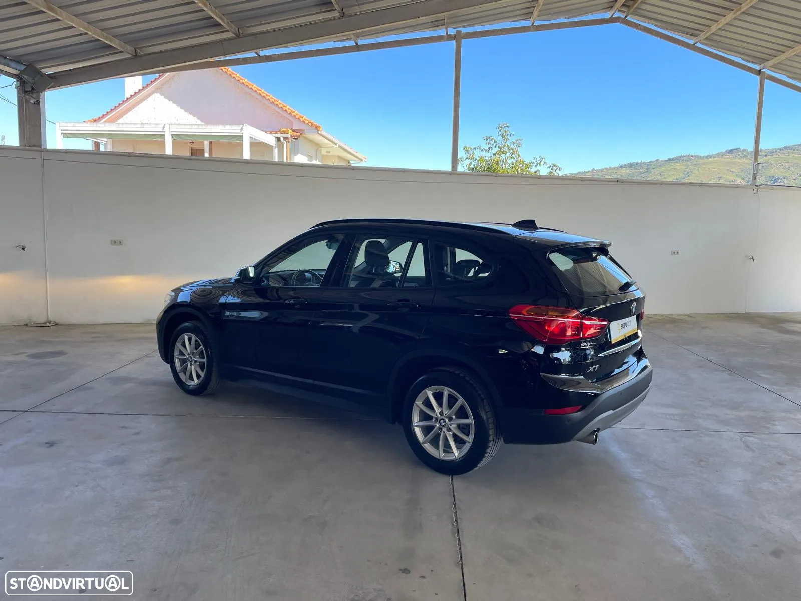BMW X1 16 d sDrive Advantage - 3