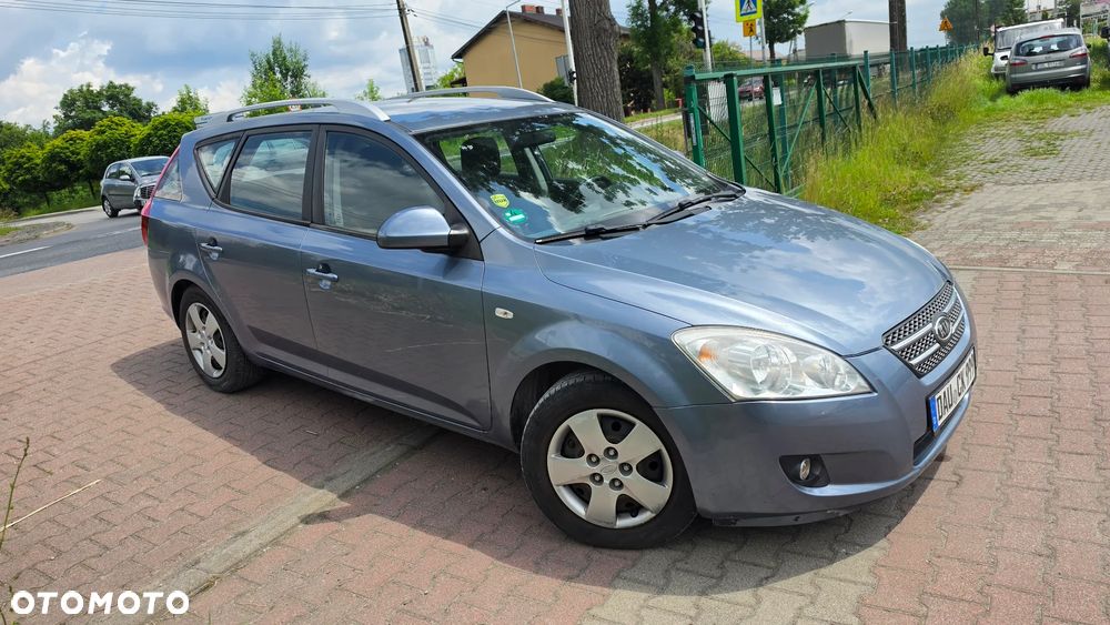 Kia Ceed 1.4 CVVT LX - 35