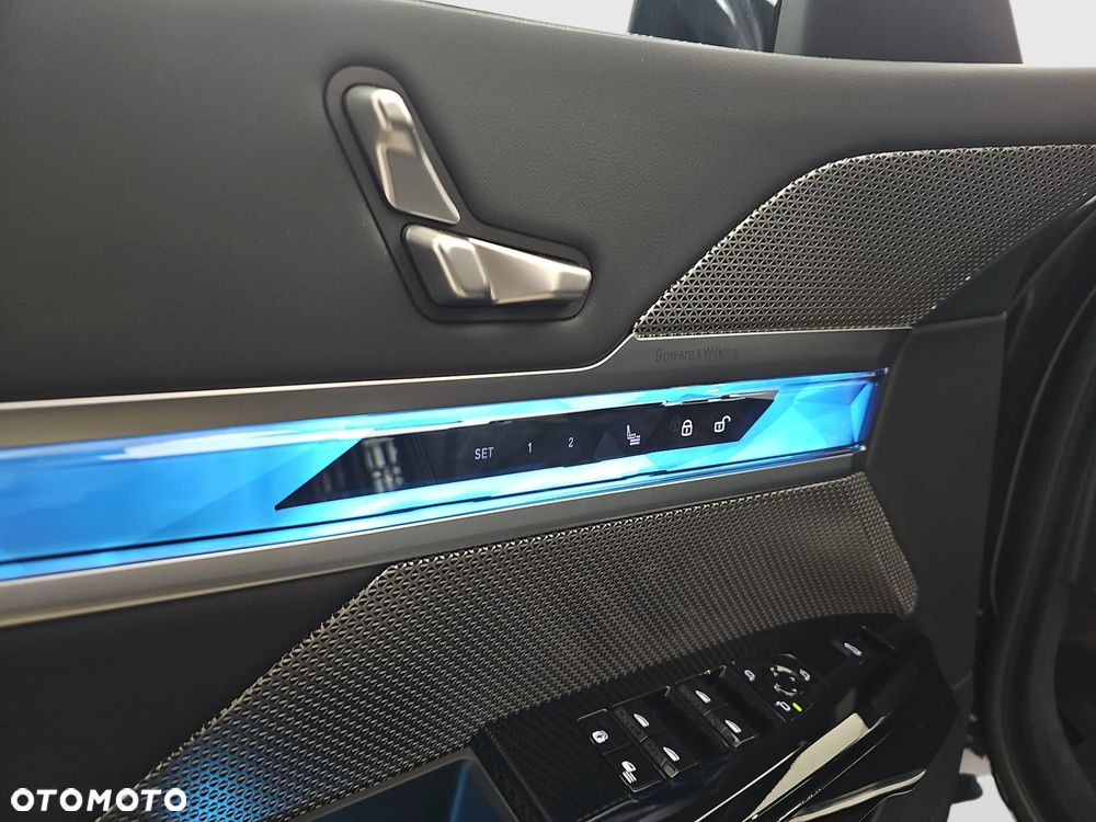 BMW Seria 7 - 12